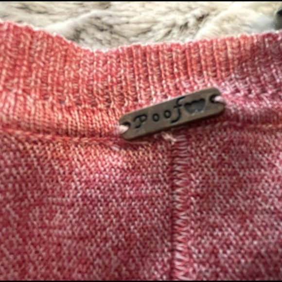 Poof  sweater size L - Picture 4 of 5